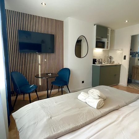 Sous Le Chene Bleu - Appartement Cosy Au Coeur De 第戎 外观 照片