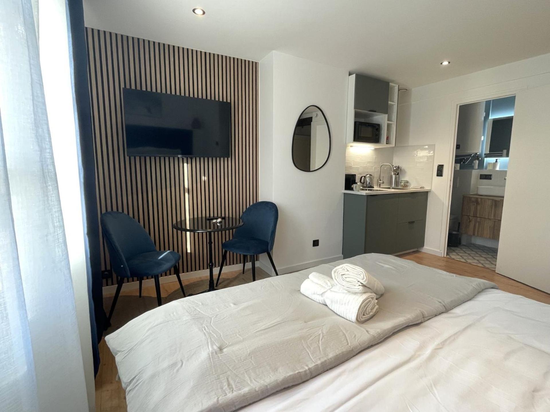 Sous Le Chene Bleu - Appartement Cosy Au Coeur De 第戎 外观 照片
