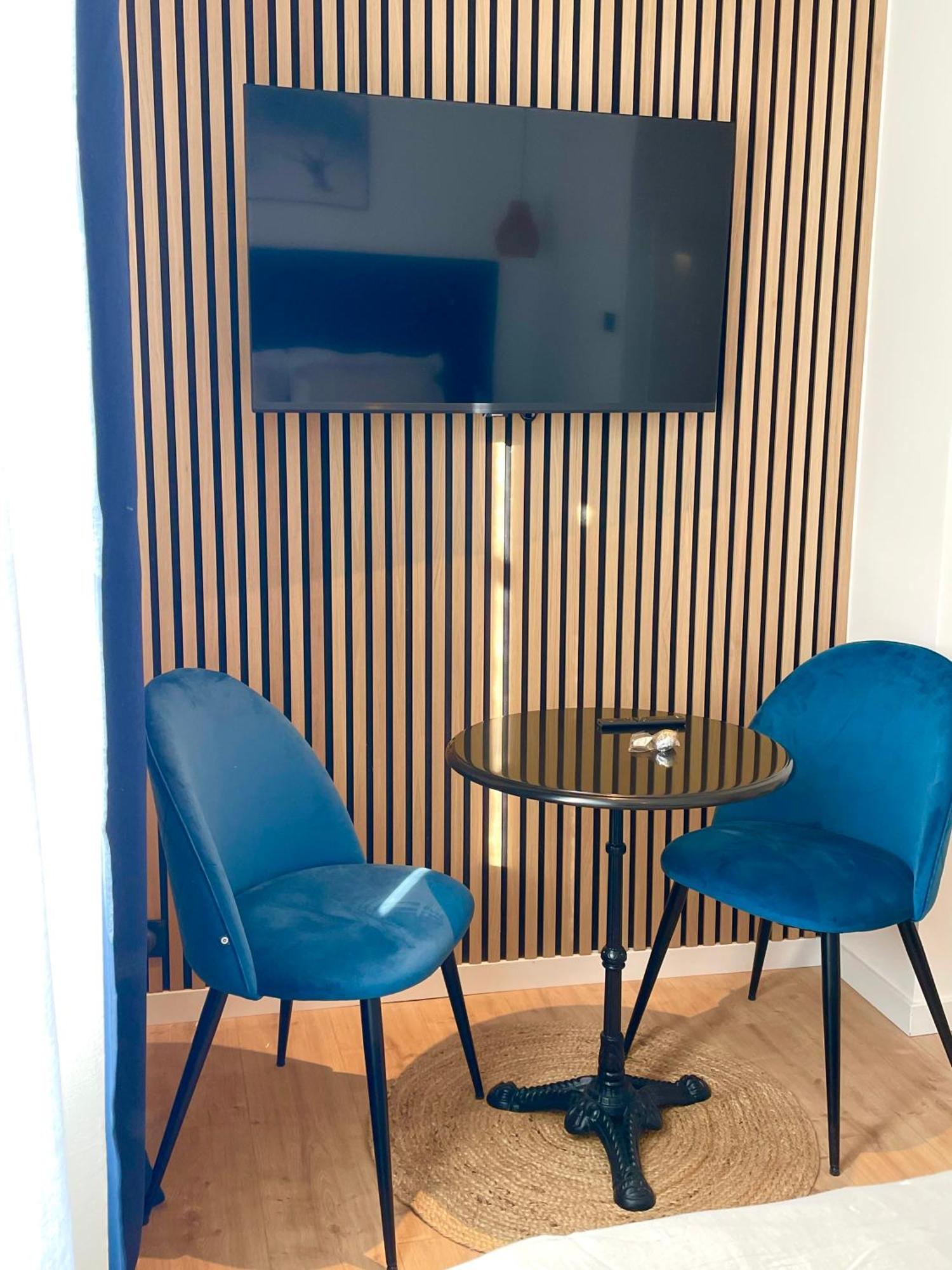 Sous Le Chene Bleu - Appartement Cosy Au Coeur De 第戎 外观 照片